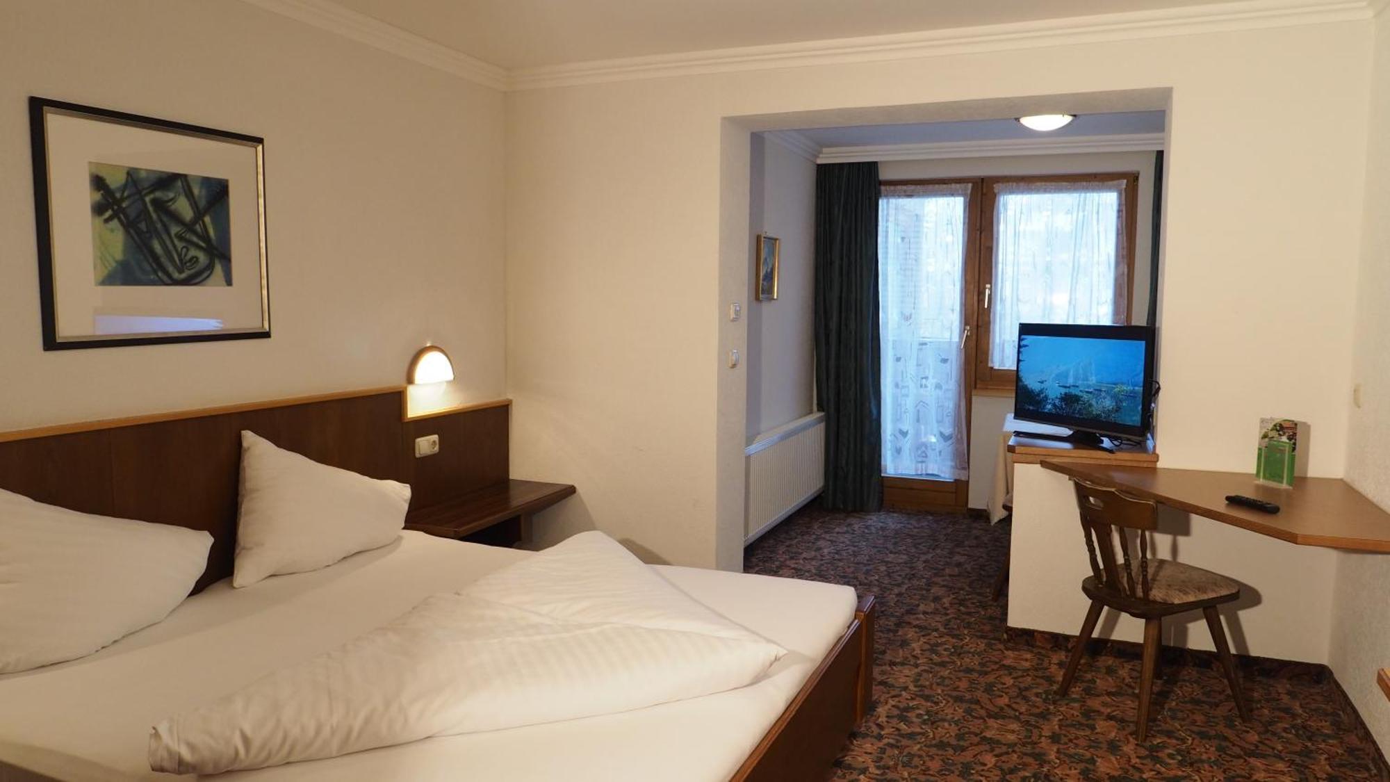מאוראך Fruehstueckshotel Margret מראה חיצוני תמונה