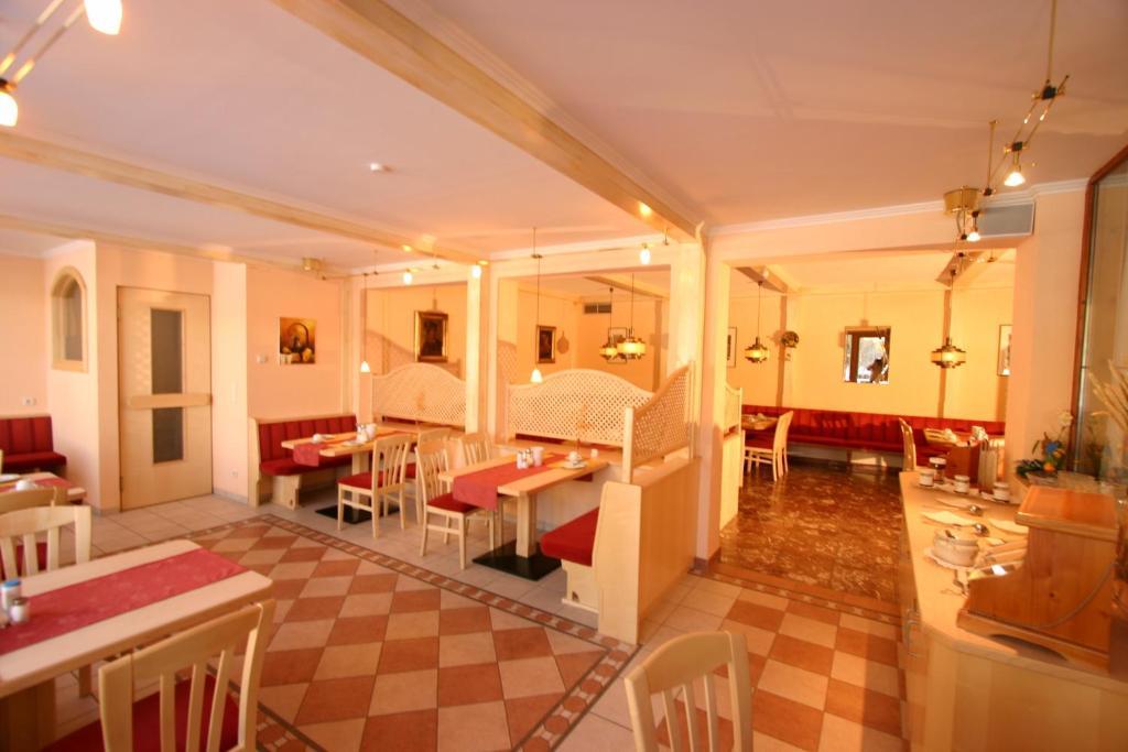 מאוראך Fruehstueckshotel Margret מראה חיצוני תמונה
